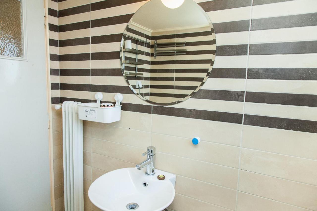 Bright Apt. With Lovely View In Lycabettus! Apartment Athens Ngoại thất bức ảnh